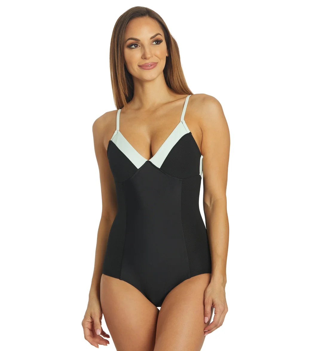 Seea Women's Riviera One Piece Swimsuit - Image 7