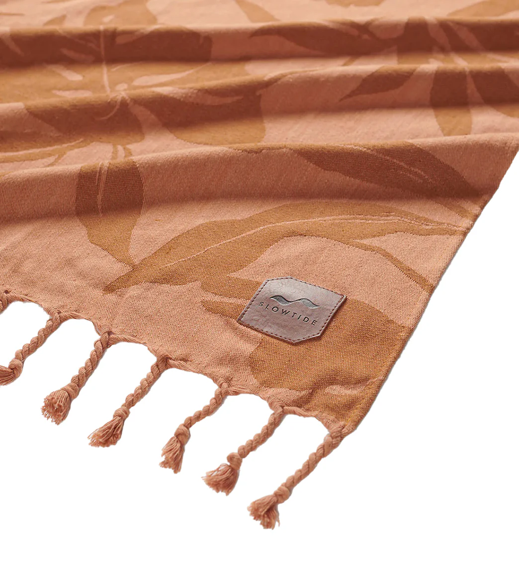 Slowtide Hauke-Throw-Blanket - Image 2