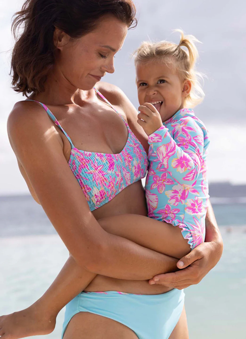 Snapper Rock Women's Tropical Glow Sustainable Bikini Top - Image 6