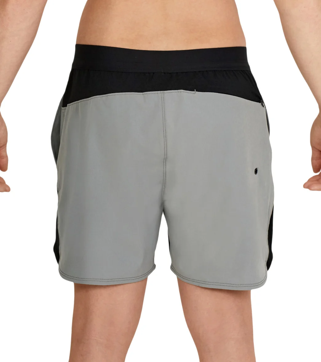 Speedo Men's 16" Speedo Explorer Training Shorts - Image 17