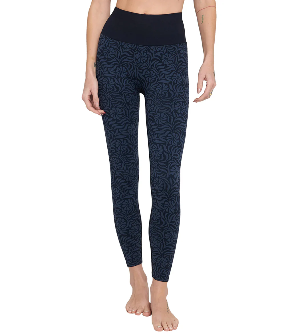 Spiritual Gangster Seamless Jacquard 7/8 Legging - Image 8