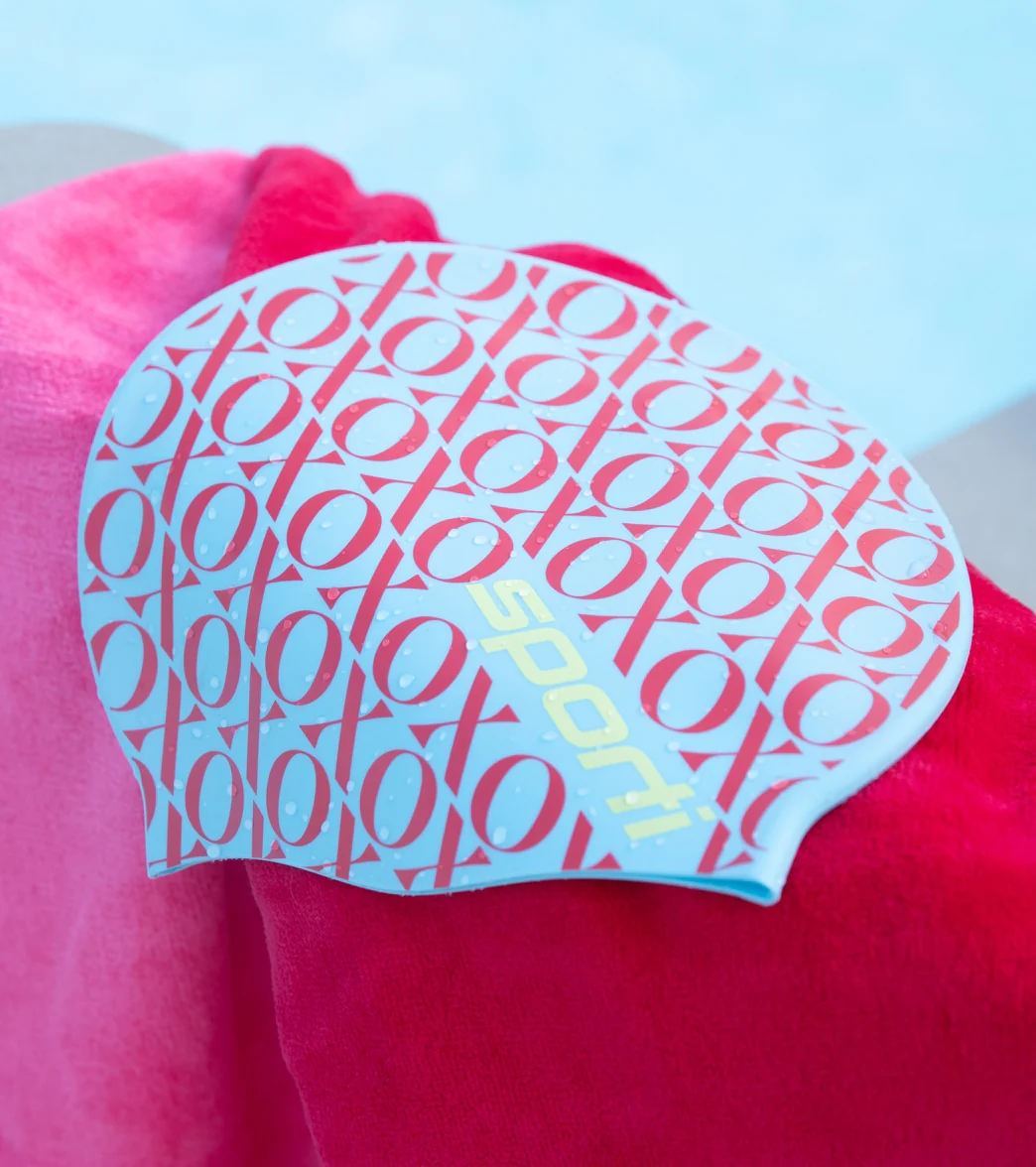 Sporti x Alex & Gretchen Walsh XOXO Silicone Swim Cap - Image 11