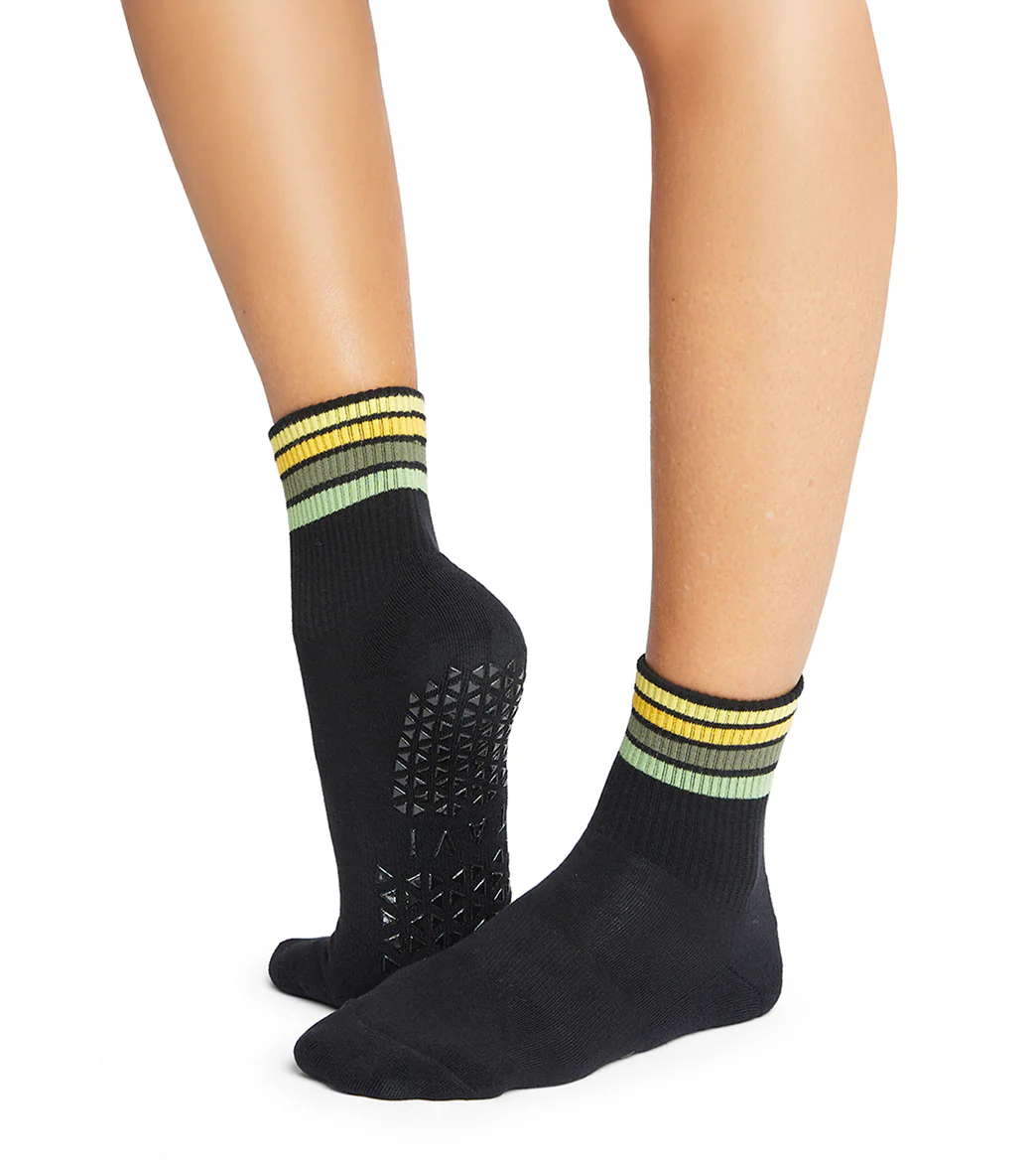 Tavi Aria Yoga Grip Socks - Image 47