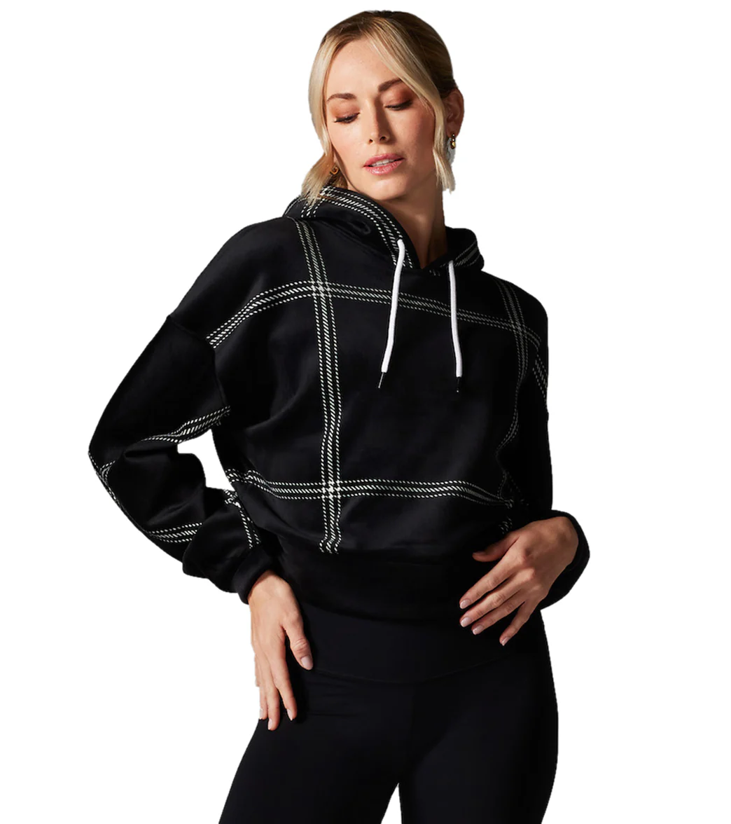 Tavi Campfire Hoodie - Image 18