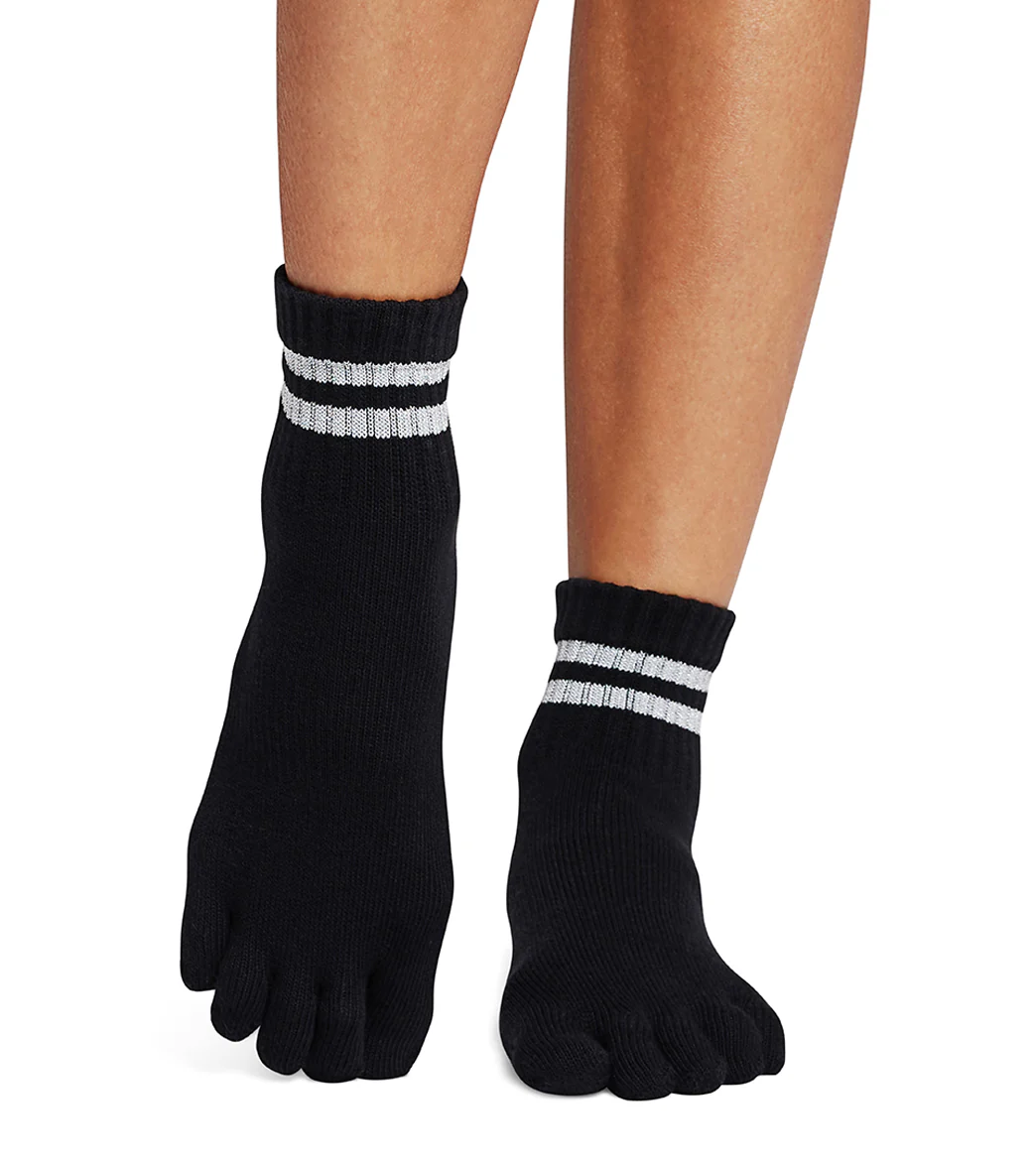 Toesox Melody Full-Toe Grip Socks - Image 16