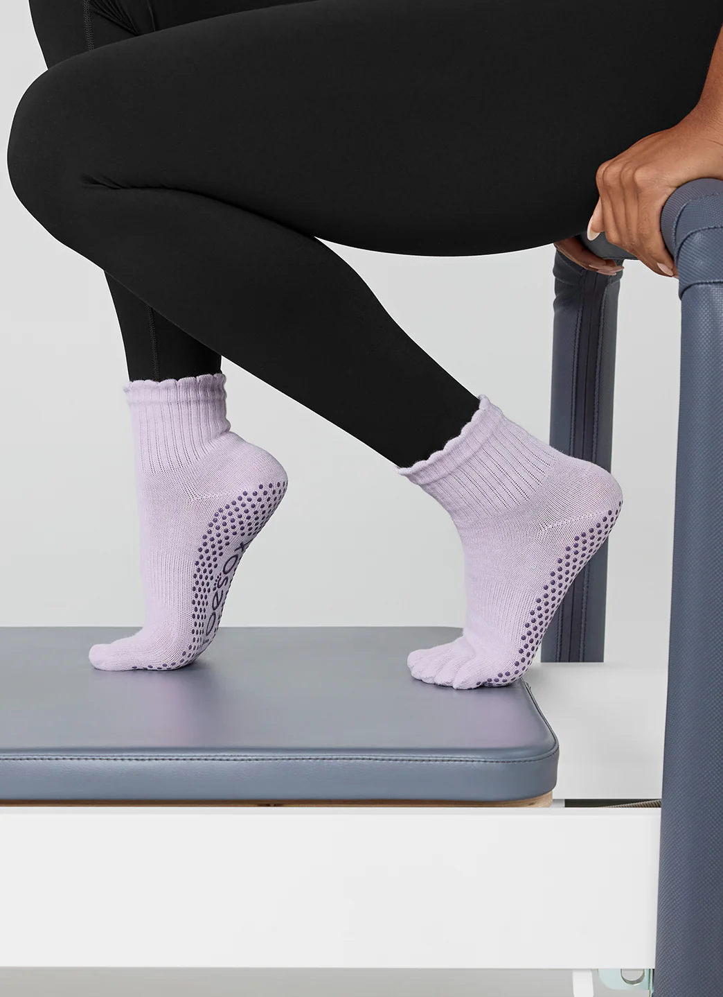 Toesox Melody Scallop Full-Toe Grip Socks - Image 5