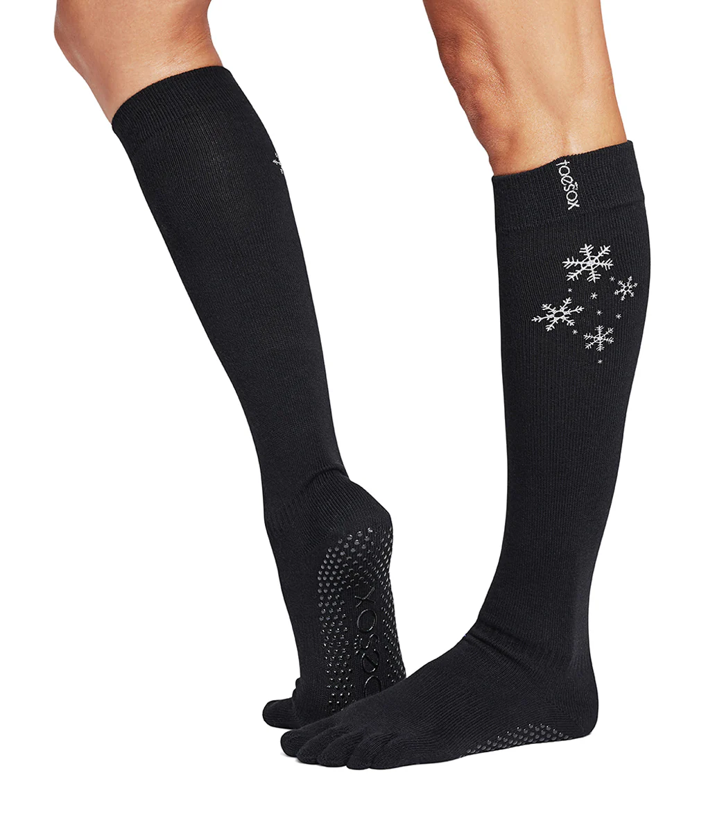 Toesox Scrunch Full Toe Grip Socks - Image 5