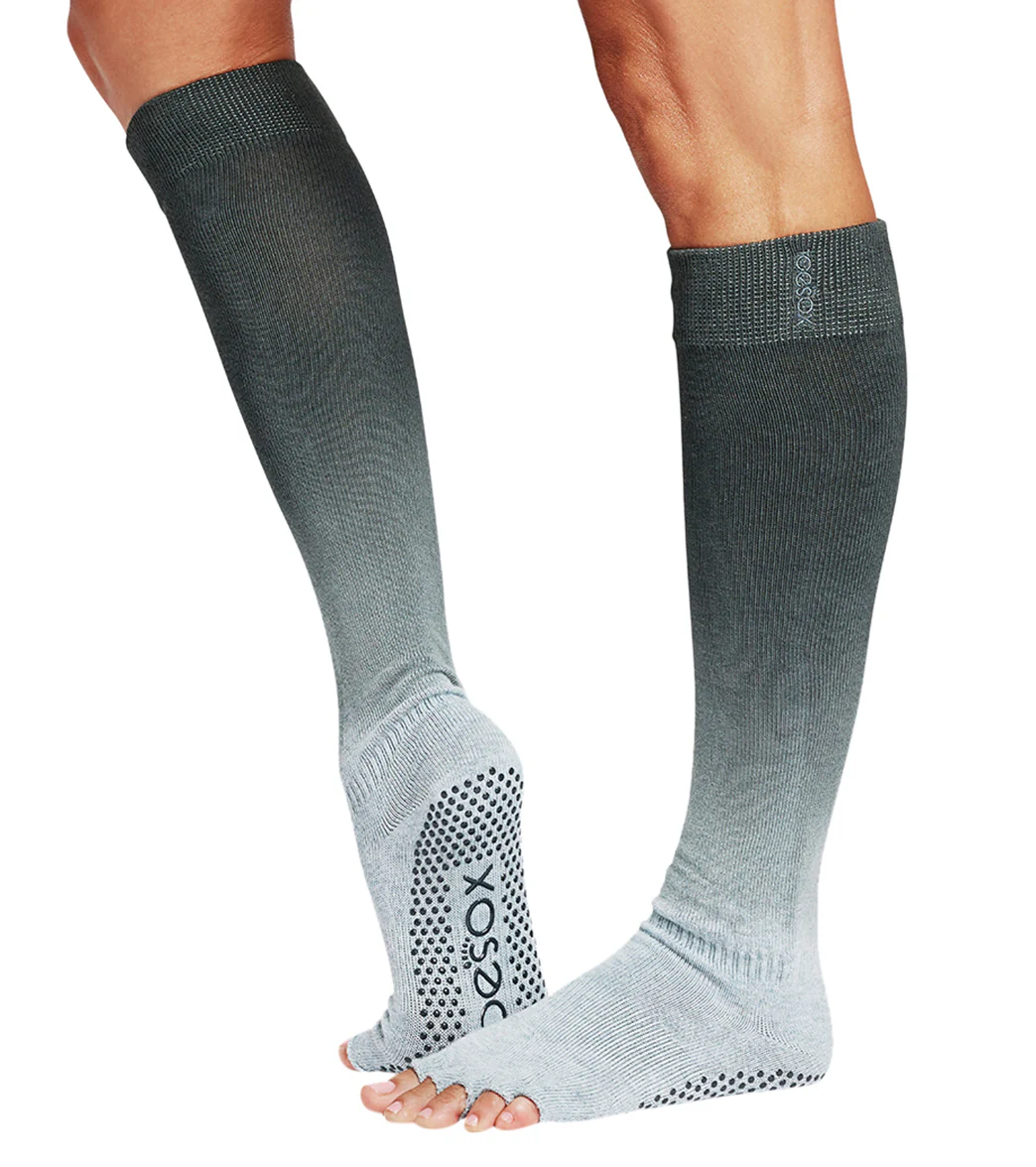 Toesox Scrunch Half Toe Grip Socks - Image 9