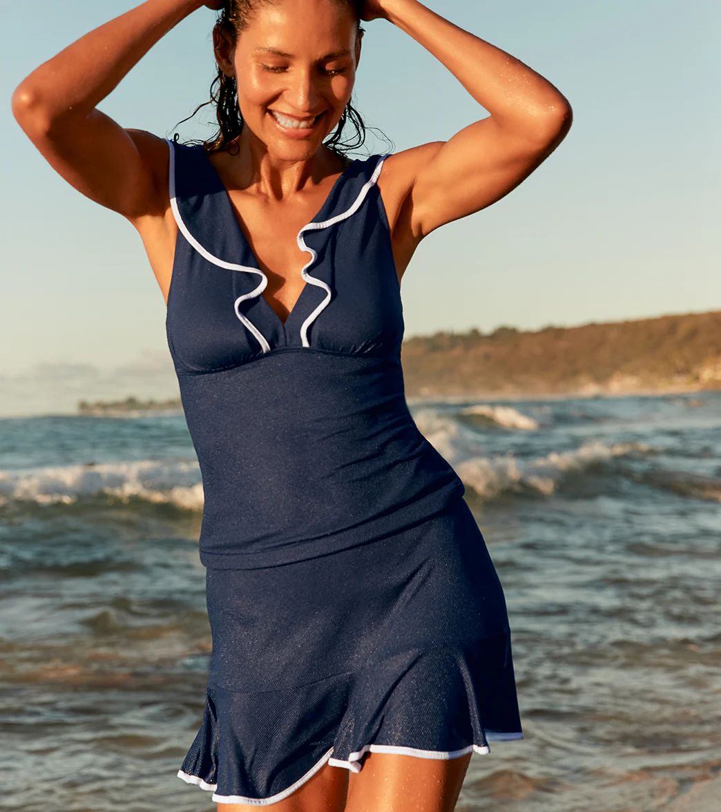Tommy Bahama Island Cays Cabana Ruffle Tankini Top - Image 10