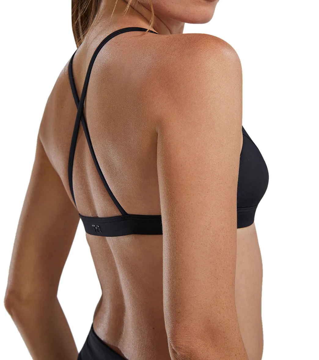 TYR Active Women's Solid Loka Triangle Bikini Top - Image 7