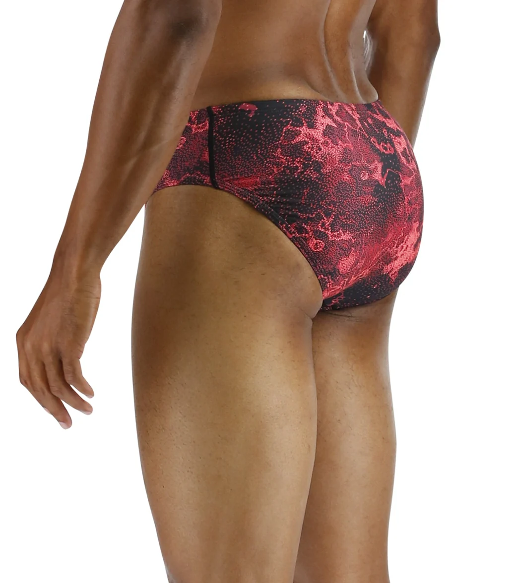 TYR Men's Diploria Racer Brief Swimsuit - Image 17