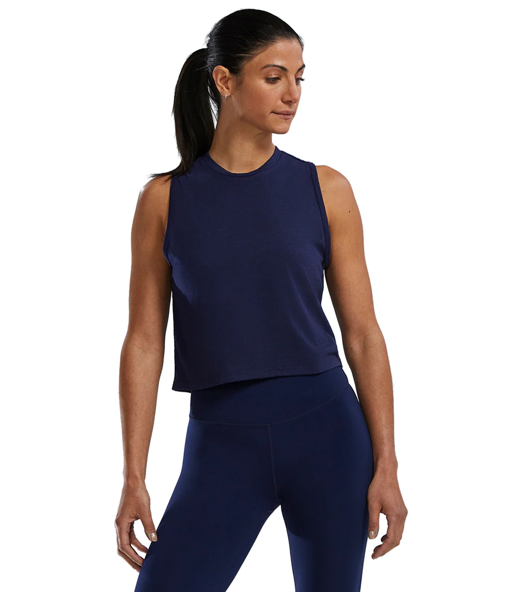 TYR Women's Lightweight Ultrasoft Crop Tank Top - Image 50
