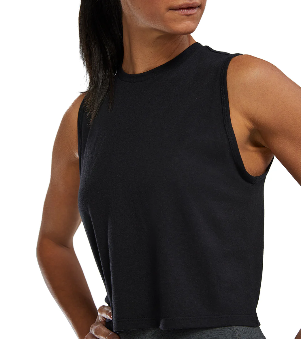 TYR Women's Lightweight Ultrasoft Crop Tank Top - Image 56