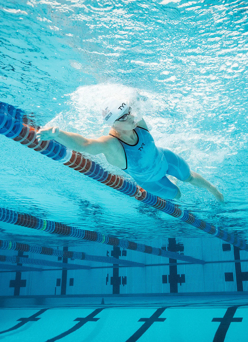 TYR Women's Venzo Open Back Tech Suit Swimsuit - Image 21