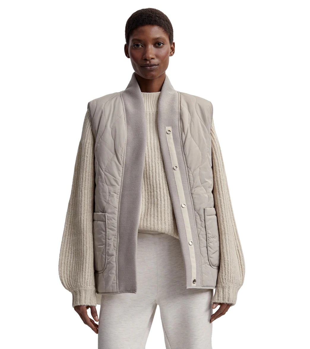 Varley Covey Reversible Quilt Gilet - Image 14
