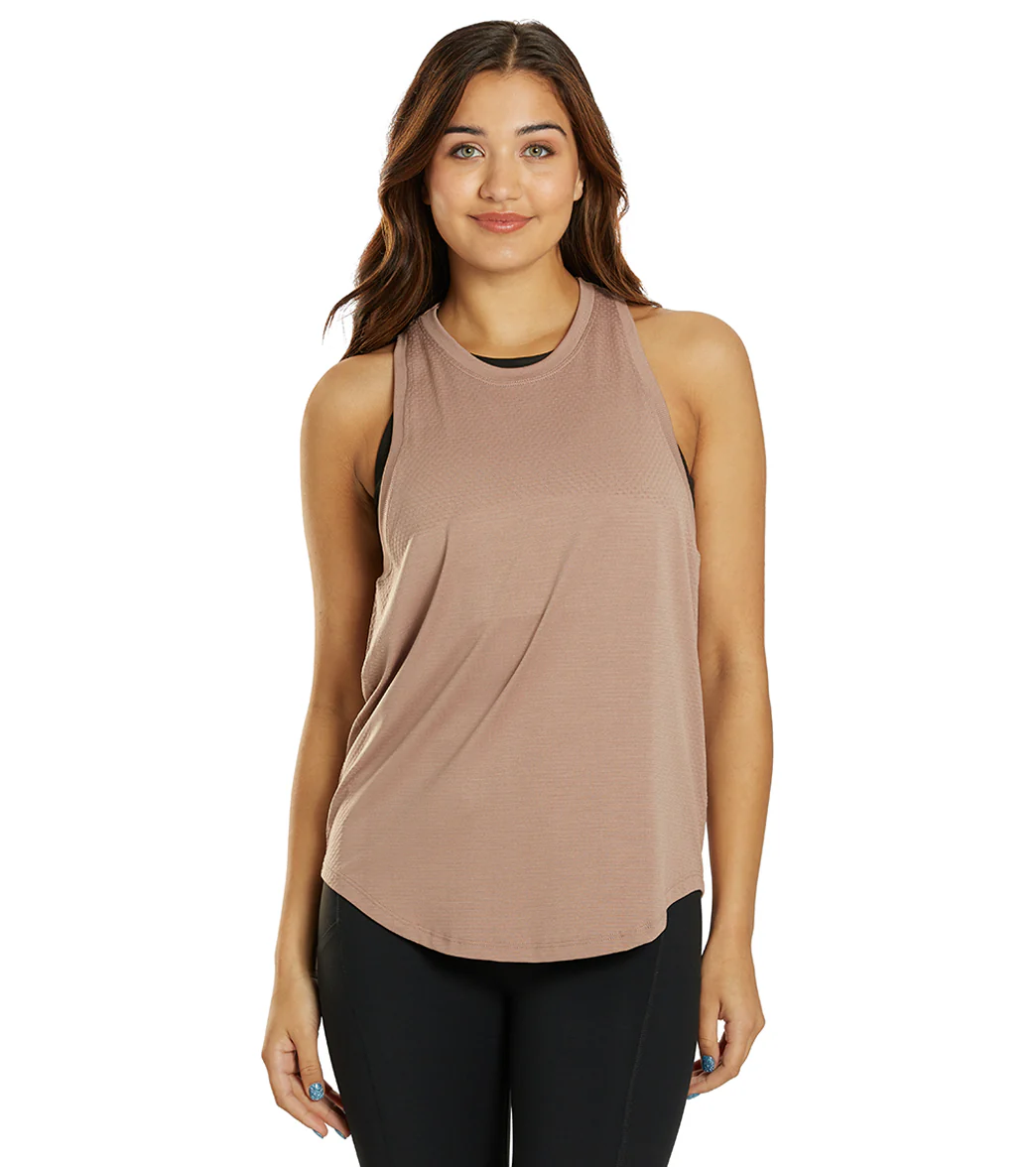 Varley Dacey Longline Tank - Image 15