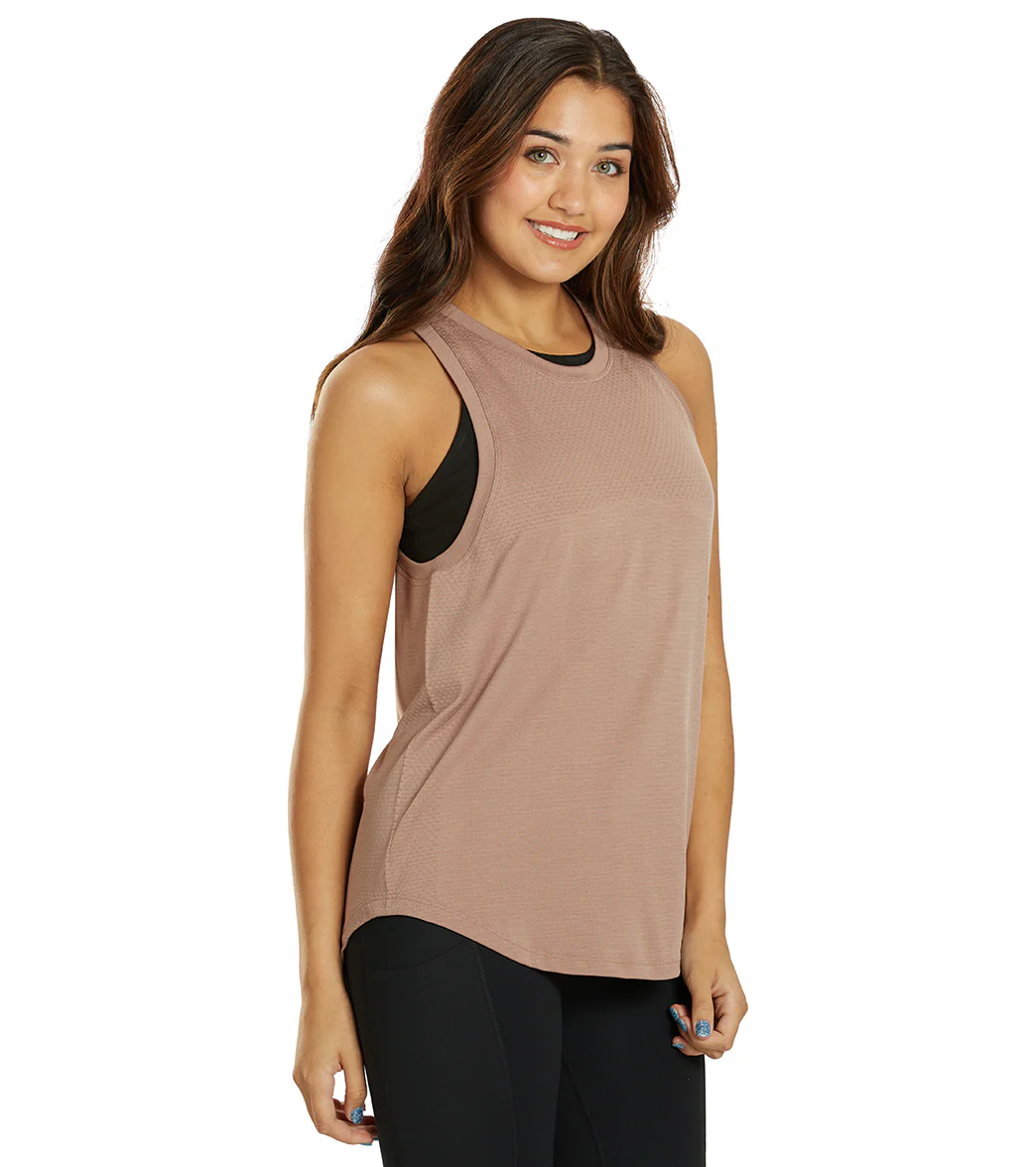Varley Dacey Longline Tank - Image 16