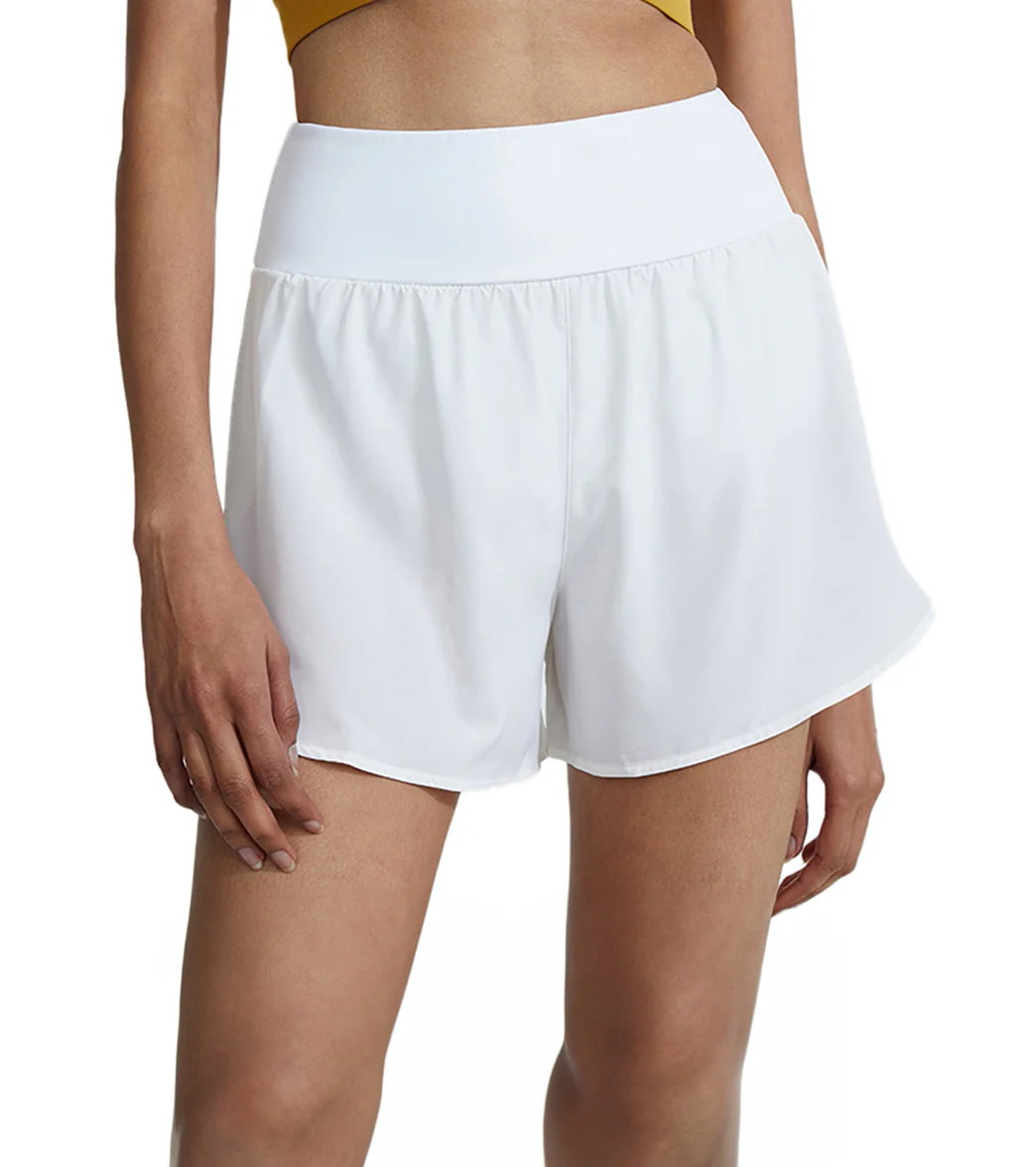 Varley Derby Shorts - Image 9