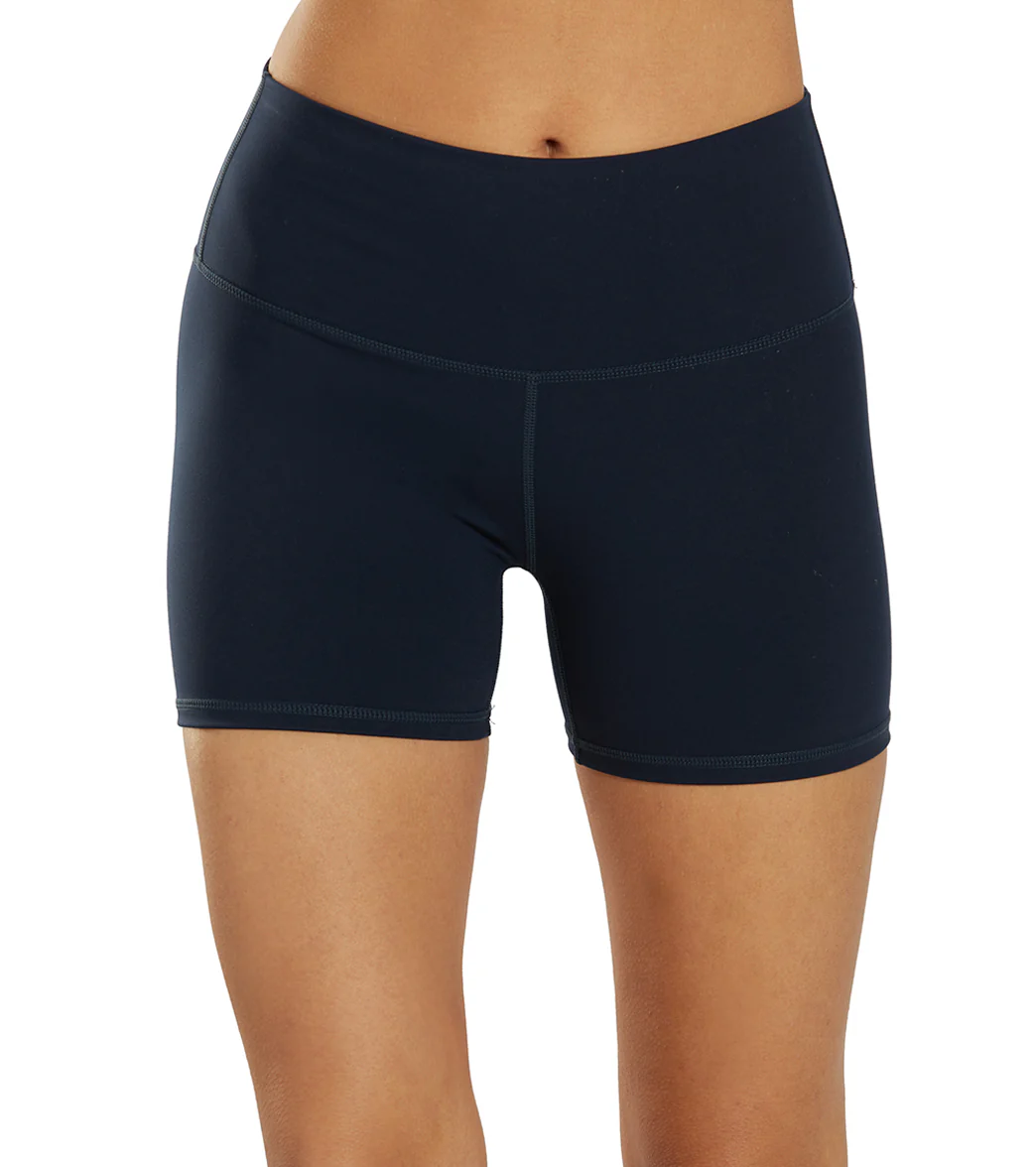 Varley Freesoft High Rise Short 4" - Image 8