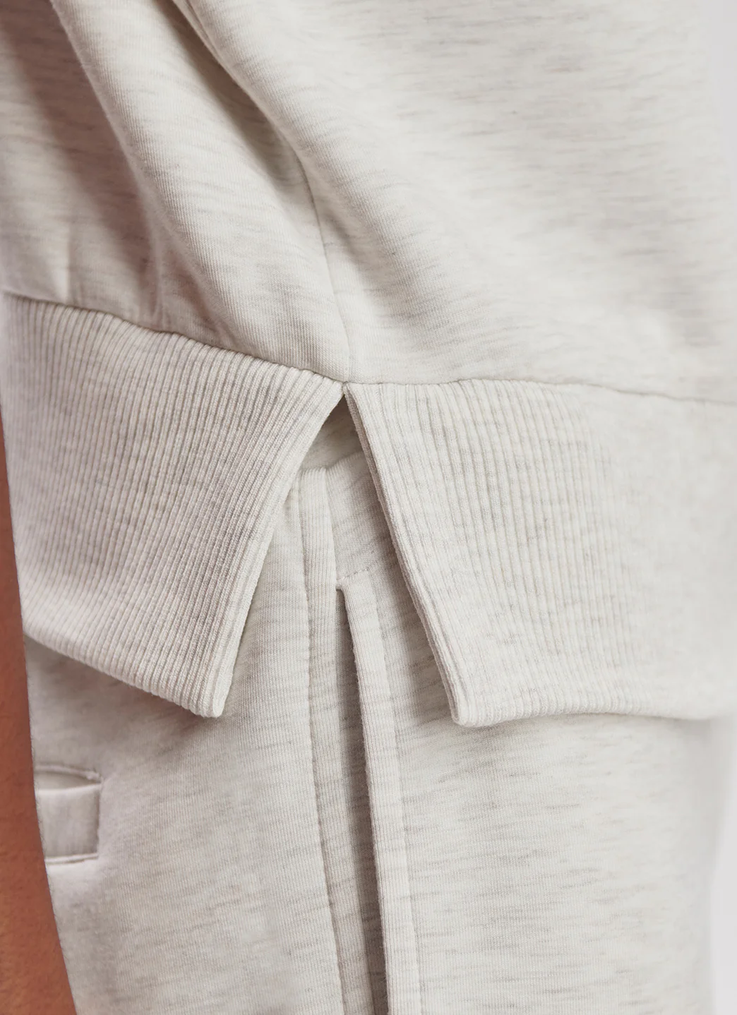 Varley Kelly Half Zip Sweater Top - Image 15