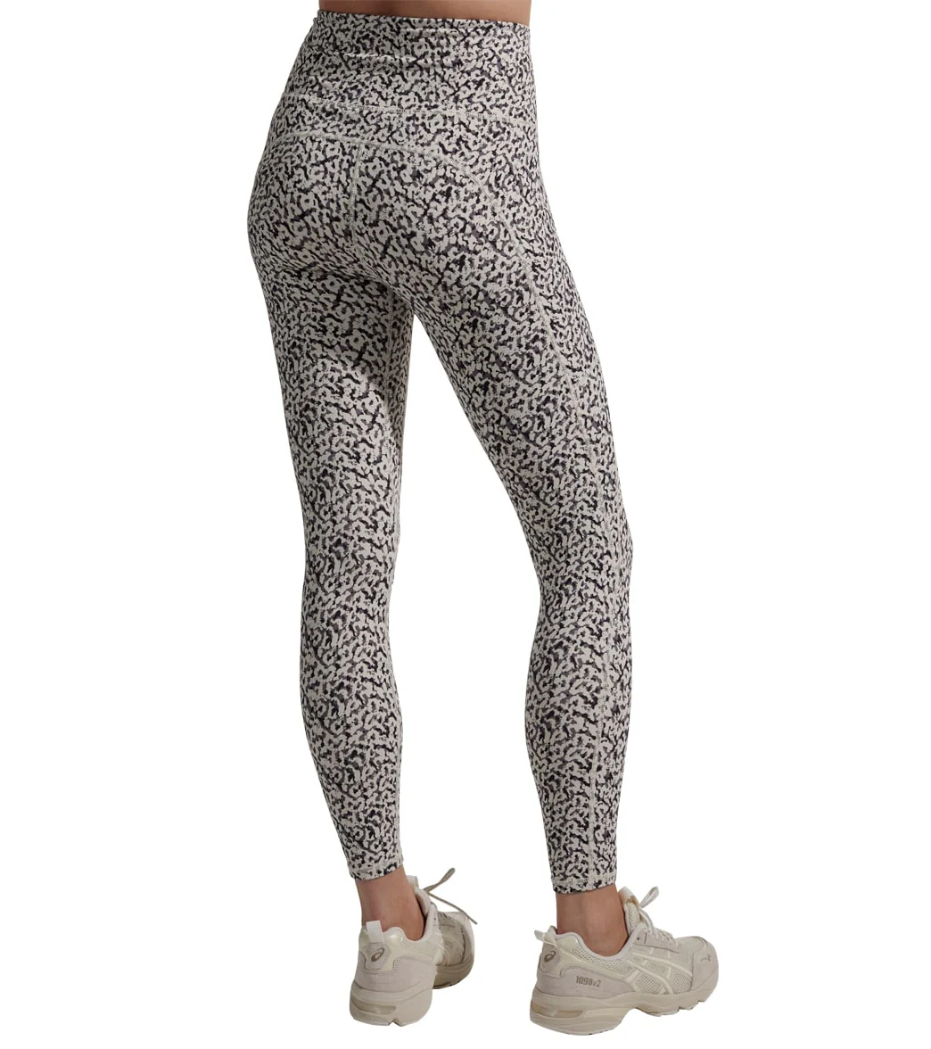 Varley Let's Go Pocket 25 Legging 2.0 - Image 18