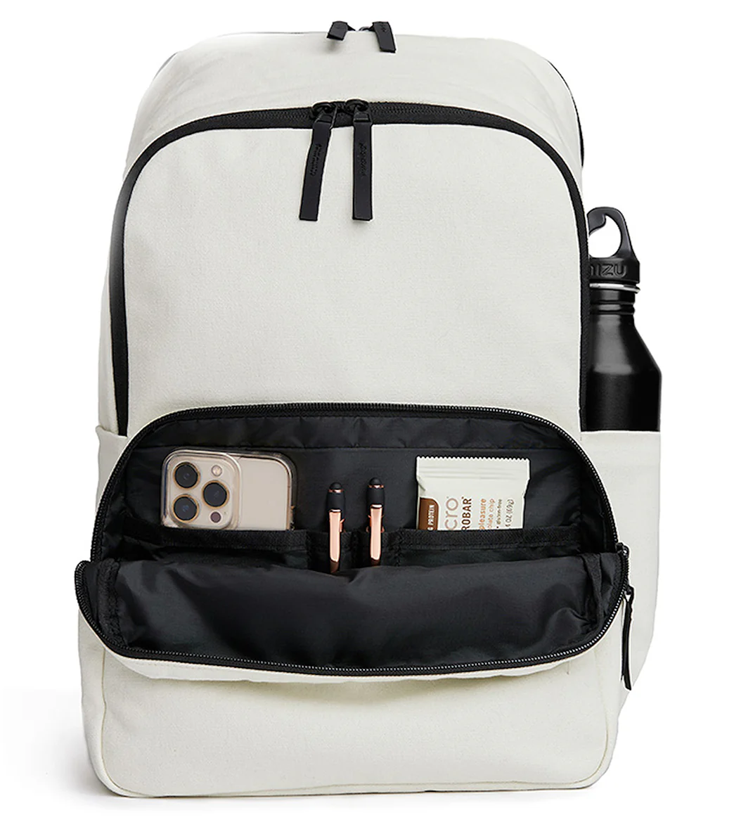 Vooray 2nd Avenue Backpack - Image 3