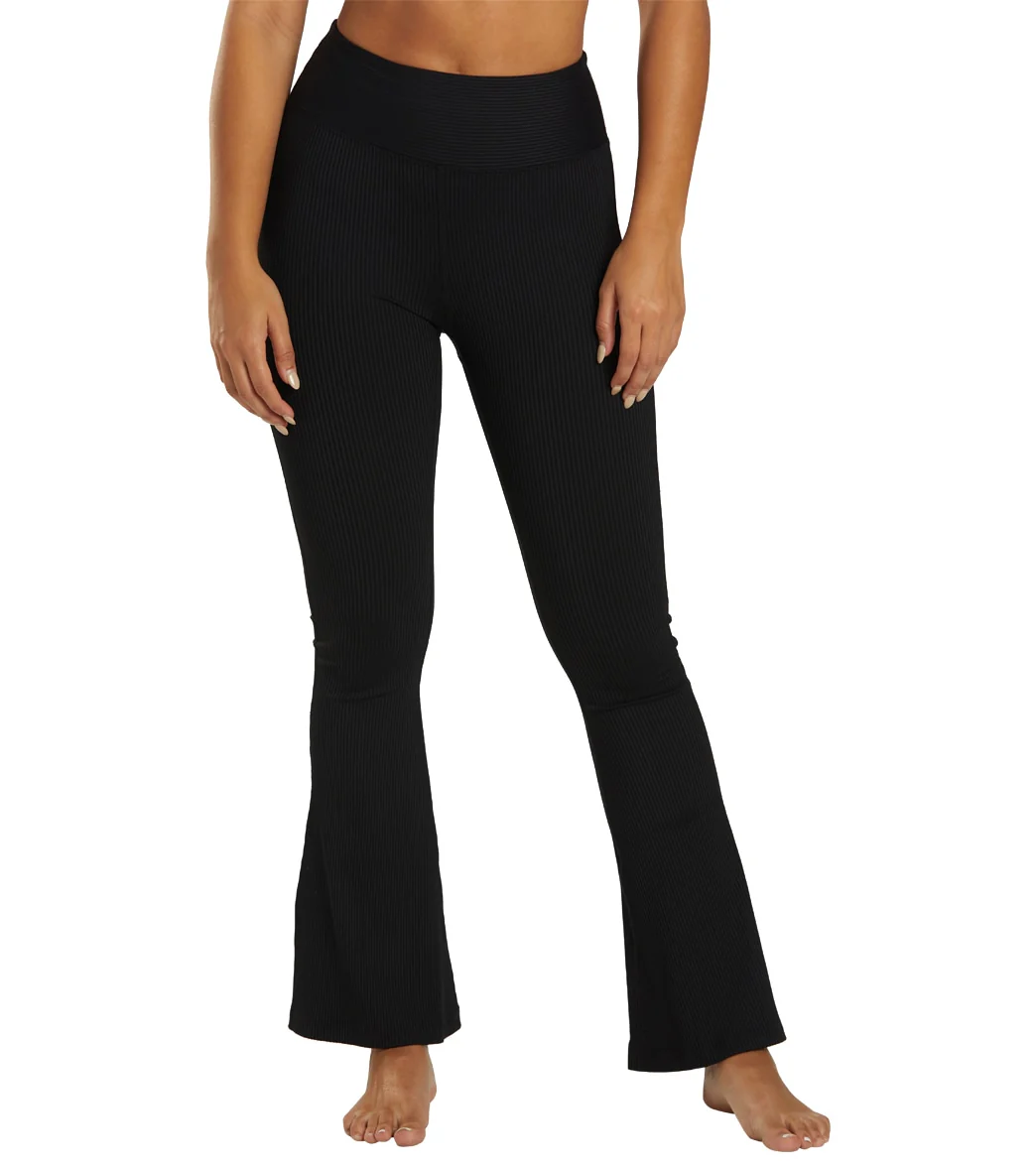 Year of Ours Ribbed Flair Leggings - Image 8