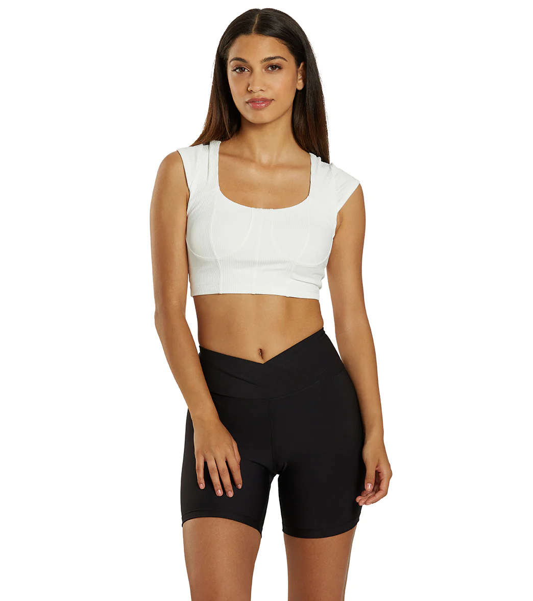 Year of Ours V-Waist Biker Shorts - Image 12