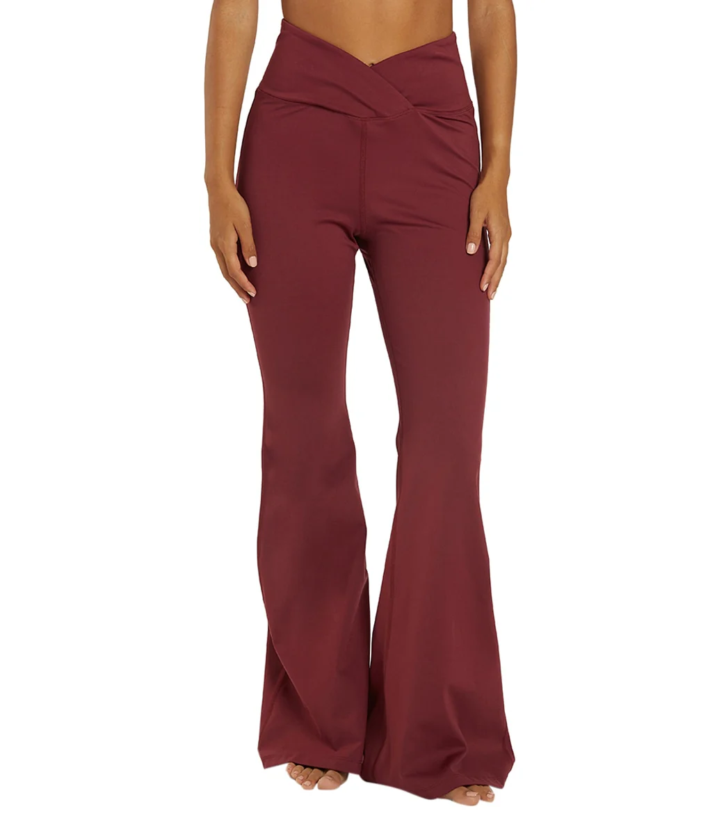 Year of Ours Veronica Flare Legging - Image 7