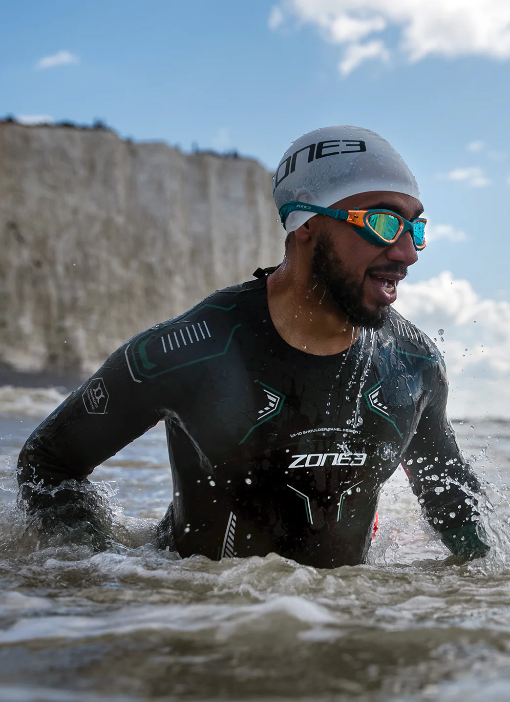 Zone3 Men's 2024 Vision Fullsuit Tri Wetsuit - Image 10