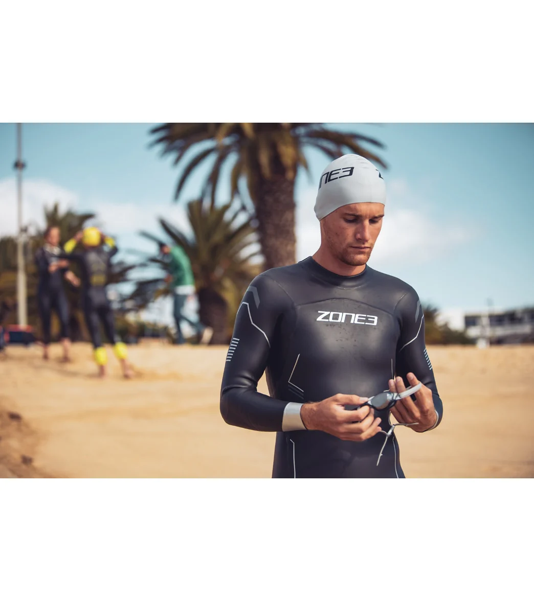 Zone3 Men's Agile Full Sleeve Triathlon Wetsuit - Image 8